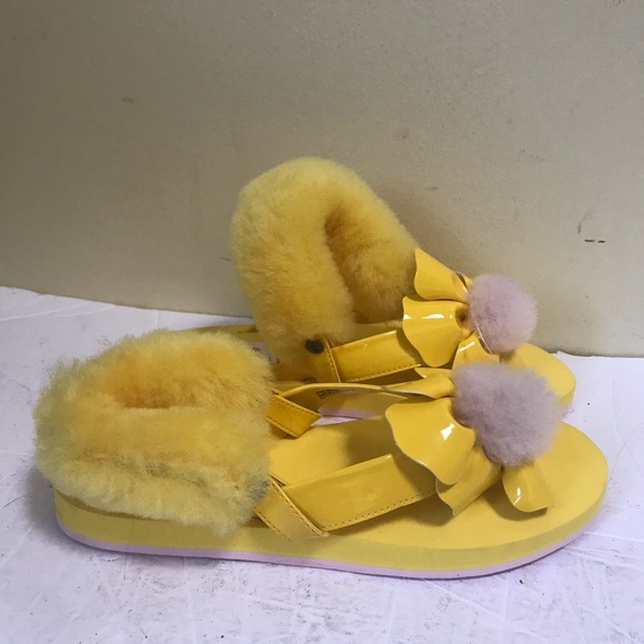 Ugg Australia NEW Poppy Flip Flop Thong Sandals Remove Back Strap Flower Pom Pom - Picture 11 of 15
